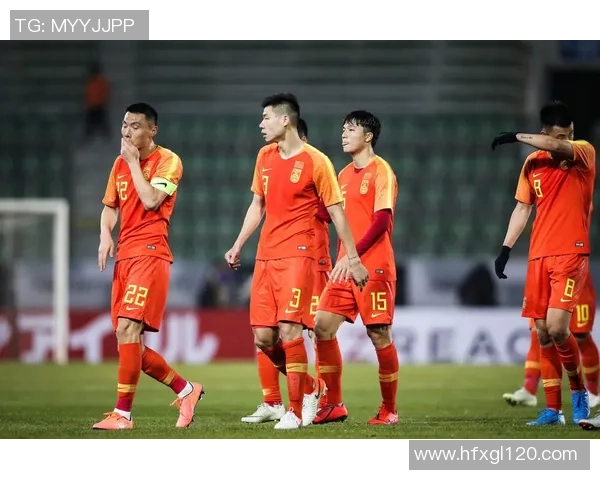 成都足球队在邀请赛中的默契配合与战术执行分析 成都足球队在邀请赛中的默契配合与战术执行分析