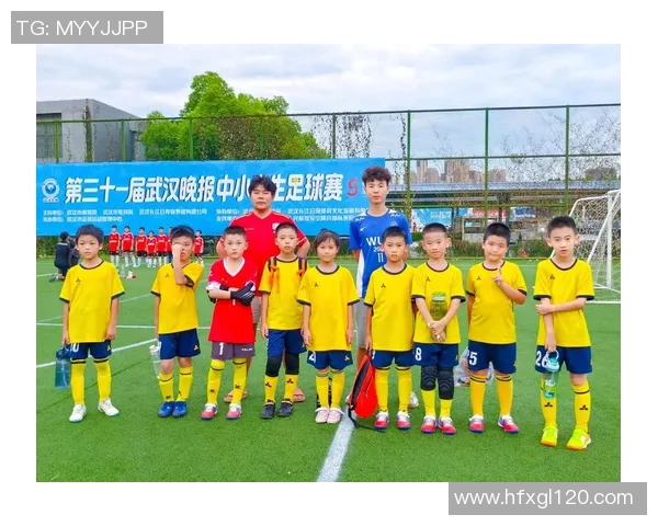 武汉足球队个人能力提升的热议与未来发展趋势探讨