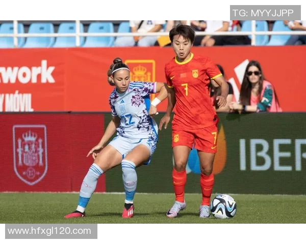 璀璨女足明星闪耀赛场海报图展示她们的风采与实力 璀璨女足明星闪耀赛场海报图展示她们的风采与实力