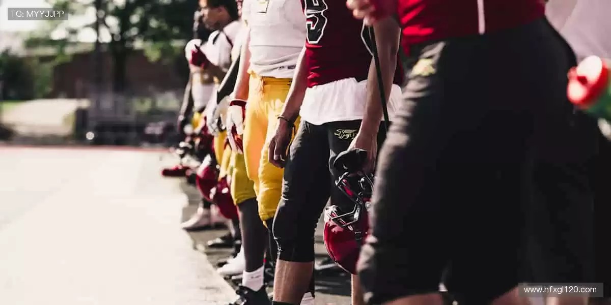 📱 一键开播，全球同频！弹幕互动不停，做最活跃的云观众💬